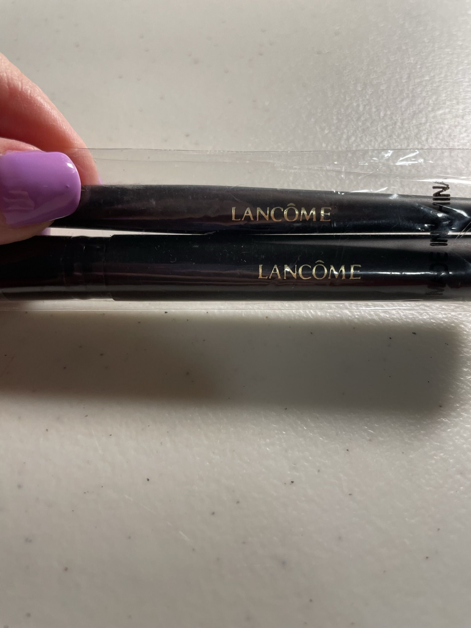 LANCOME SET OF 2 MAKEUP BRUSHES NEW IN PKG.