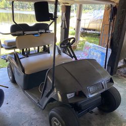 4 Seat Golf Cart Newer Batteries
