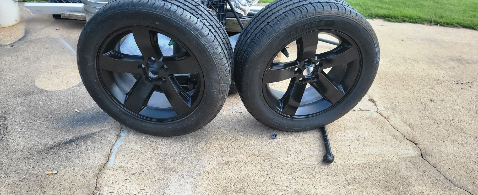New SET 5 LUG PATTERN GLoss Black RIMS AND TIRES