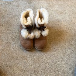 Women’s uggs 