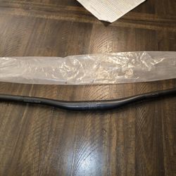 santa cruz carbon handlebar