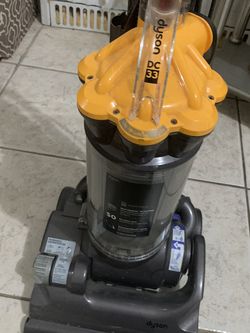 Dyson DC33