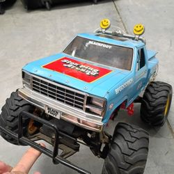 TAMIYA RC F-150 ... UNTESTED AS IS . NO REMOTE.