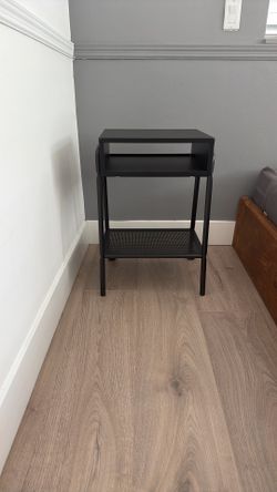 Two Night Stands Black