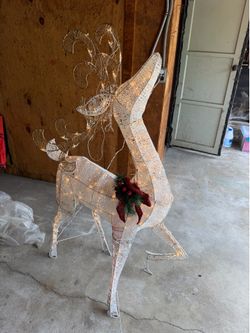 Christmas Reindeer Decoration