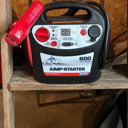 Peak Jump Starter 
