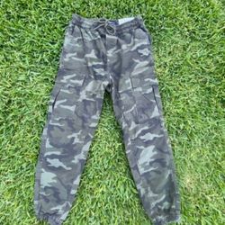 American Eagle Camo Joggers