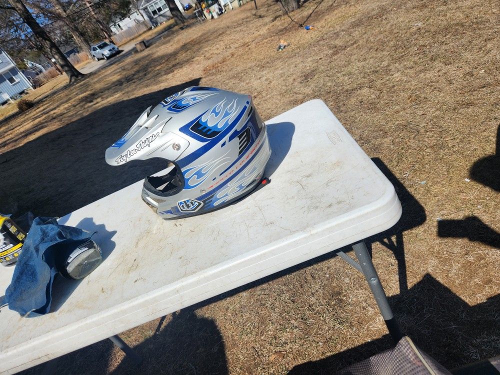 motocross helmet