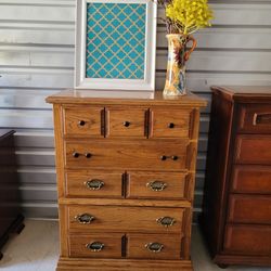 Tall DRESSER 