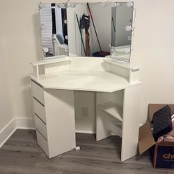 Vanity Desk