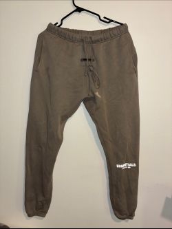 ESSENTIALS Fear of God Taupe Sweatpants Joggers Small Flawed