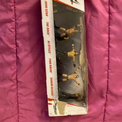 WWE Collector 5 Pack Mini Figurine 