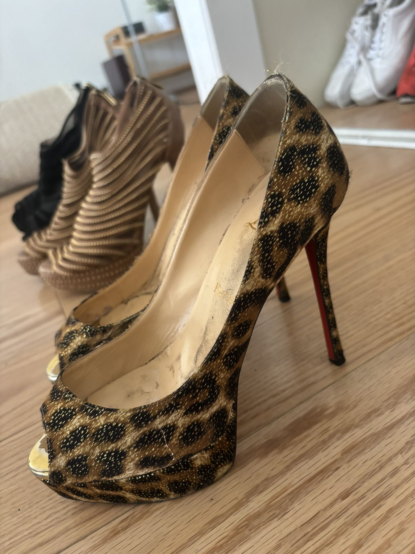 Christian Louboutin FETISH 130 Leopard Platform Peep Toe Heels Pumps Shoes