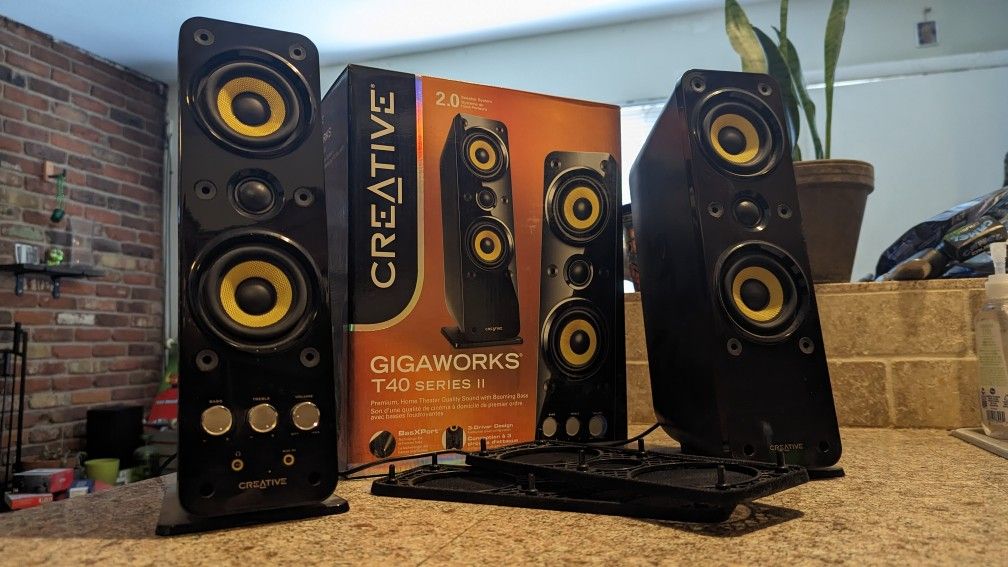 Creative Gigaworks T40 Series II Computer Speakers