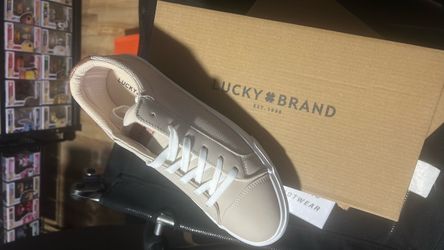 Lucky Brand Low-Top Sneakers