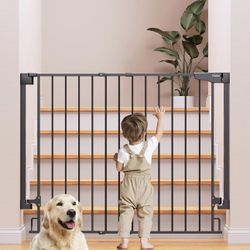 Baby Gate/ Pet Gate/ Dog Gate