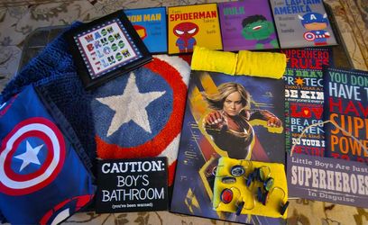 Marvel Superhero Kids Bathroom Decor Set