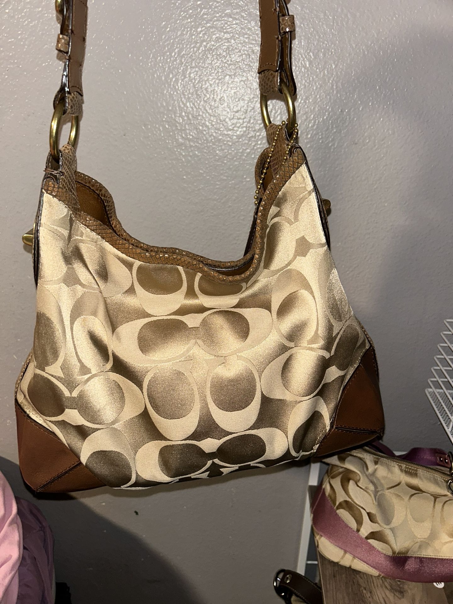 Coach Peyton Hobo Shoulder Bag
