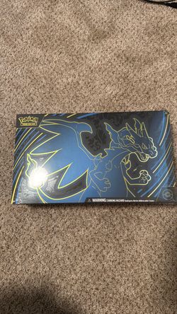 Pokémon TCG Mega Charizard X Collection Box