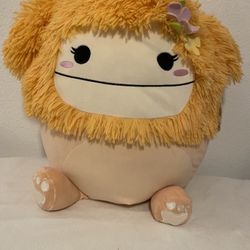 SQUISHMALLOW -  Shasta 16 Inch