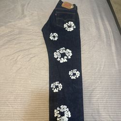 Denim Tear Size 30 32 