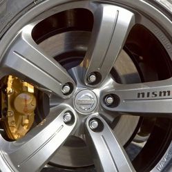 359z Nismo Rays Brand New Tires