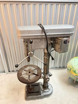 Vintage Duracraft 5-speed Benchtop Drill Press, Model 40160