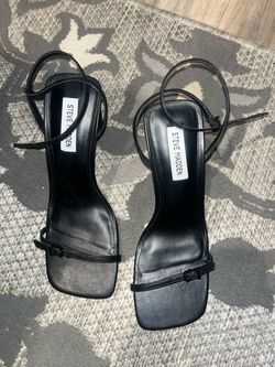 Heels  9 1/2