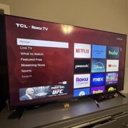 65 Inch TCL Roku Tv HD Like New Very Nice :)