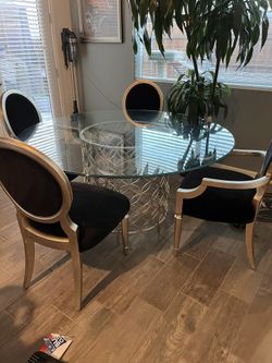 Beautiful Caracole Dining Table And Chairs 