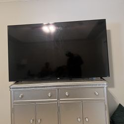 65 Inch Roku TV