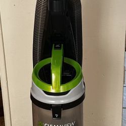 Bissell Cleanview Swivel Pet Vacuum