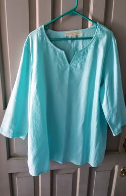 Women's top size XL