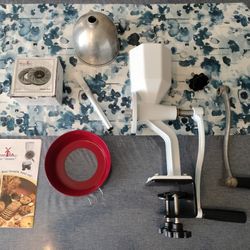 Wonder Mill Jr. Grain Mill