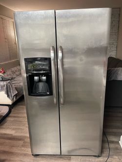 Frigidaire French Door Refrigerator