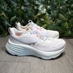 Saucony Hurricane 24 Womens 9.5 Wide Shoes White S10934-246 Running Sneaker