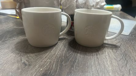 Starbucks cups NEW