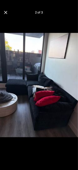 Black Almost New Sectional