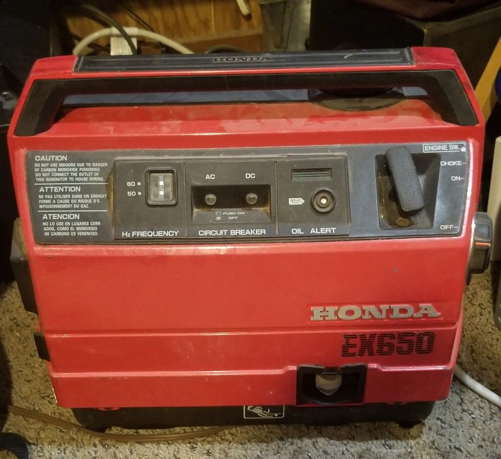 Honda EX650 Suitcase Generator 650 Watt 8 Amps