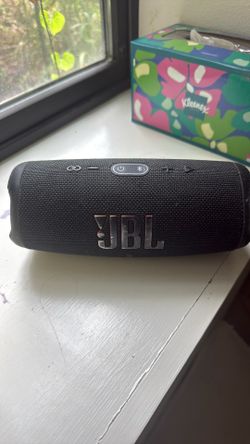 JBL Charge 5 Bluetooth speaker