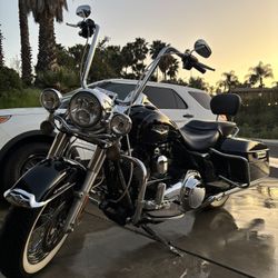 2015 Road King Classic 