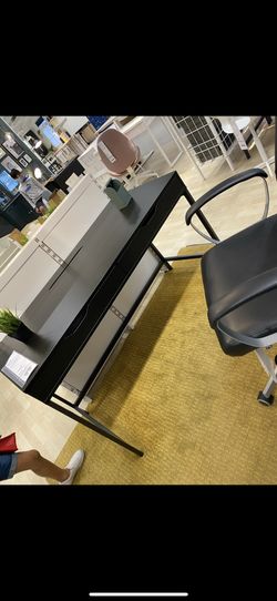 Ikea desk -alex