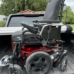 Quickie 6 Pulse Power Chair