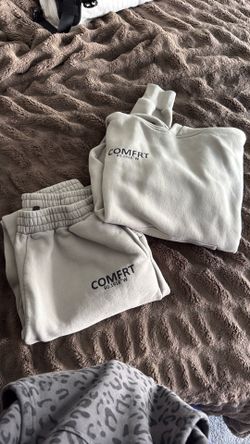 Comfrt Sweat-size large