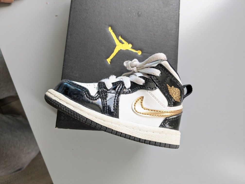 Toddler Jordan Sneakers