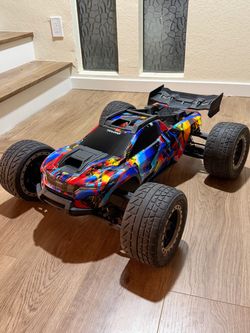Traxxas XRT 8s RC Car