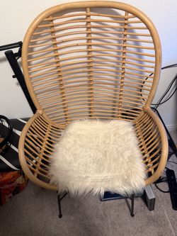 RATTAN BAMBOO CHAIR
