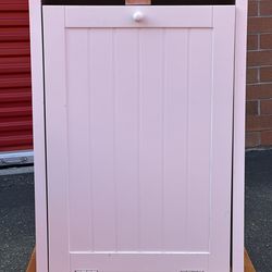 White wooden laundry hamper