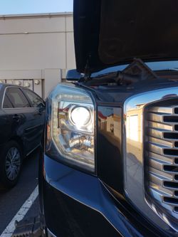 2015-2020 GMC Yukon headlight bulbs