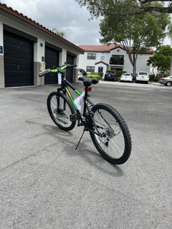 Kent 24 northpoint discount boy's mountain bike